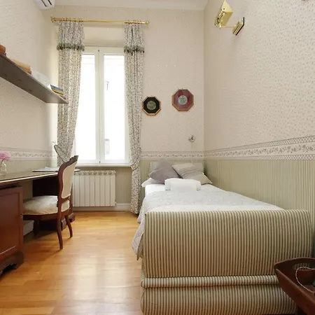 Vatican House Via Terenzio Appartement
